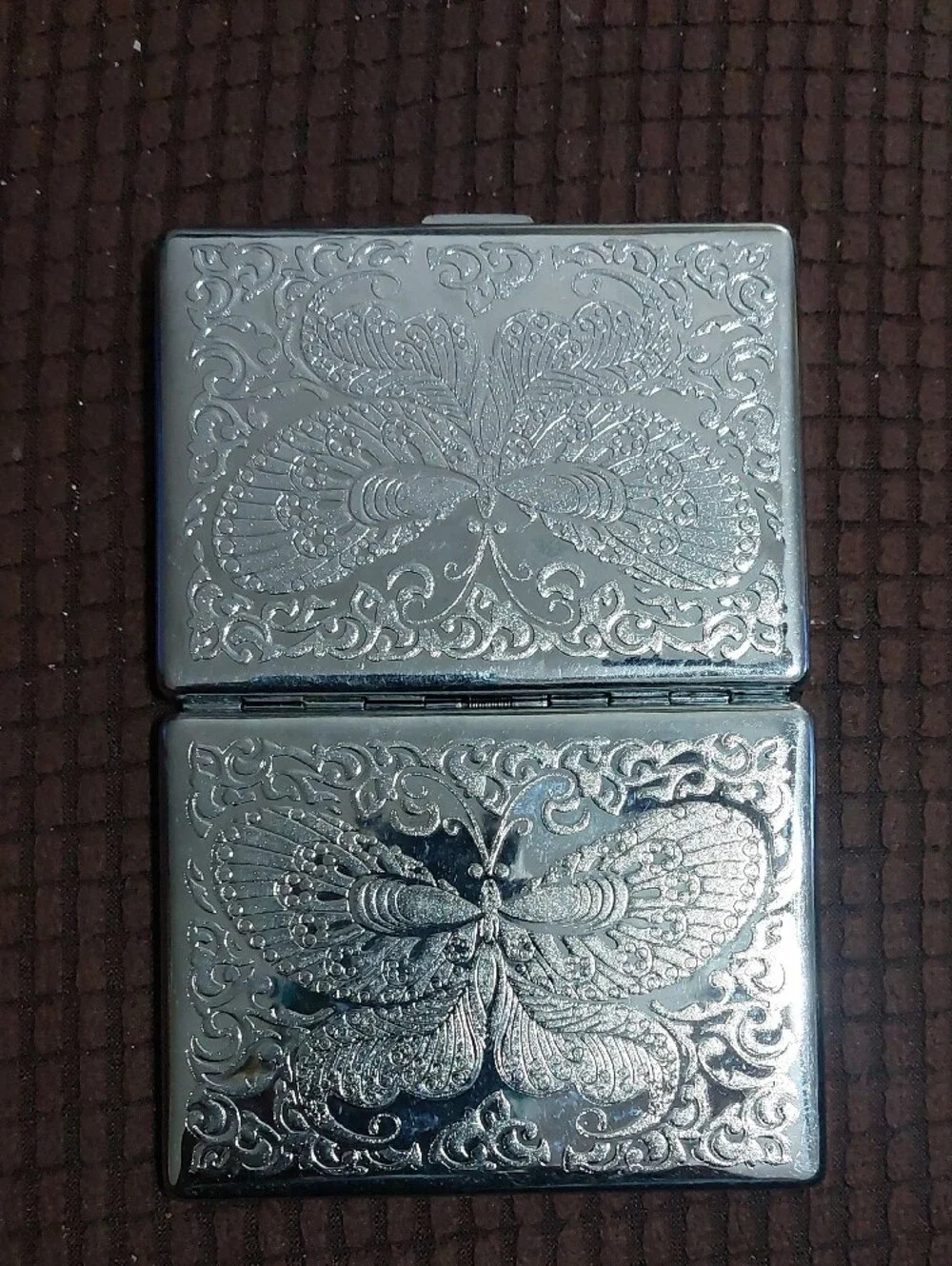 Silver Embossed Butterfly Cigarette Case - Premium Metal
